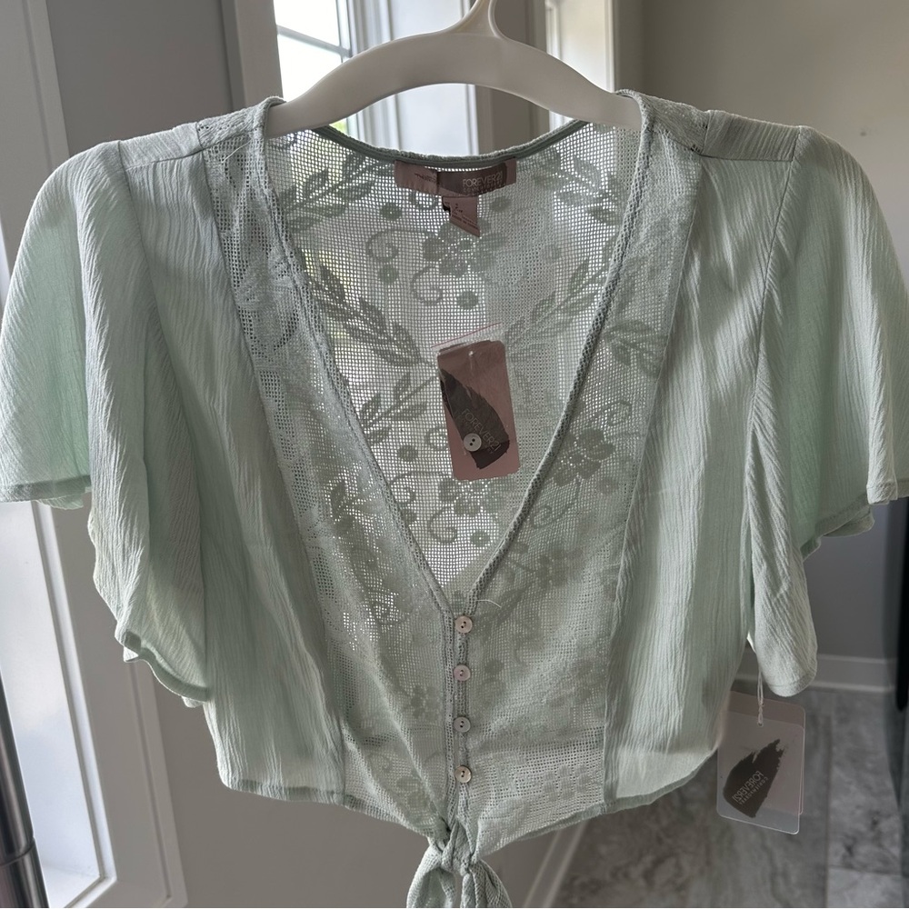 Forever 21 Tie Crop Top